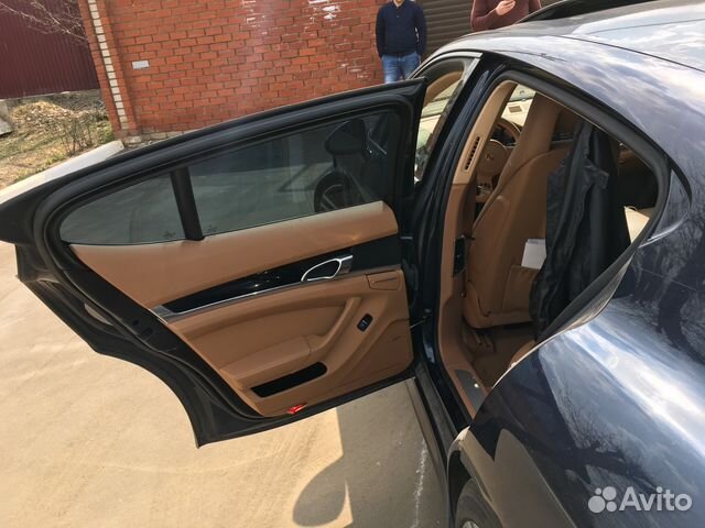 Porsche Panamera 4 3.6 AMT, 2011, хетчбэк