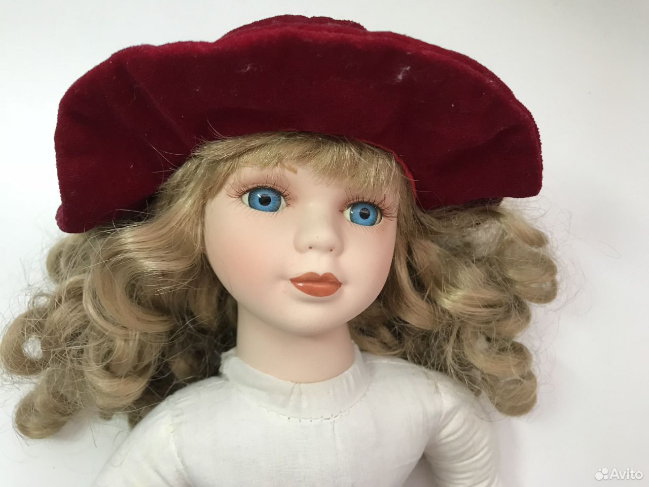 кукла фарфоровая англии 80. леонардо куклы. современные немецкие куклы. куклы европы. кукла фарфоровая leonardo collection.