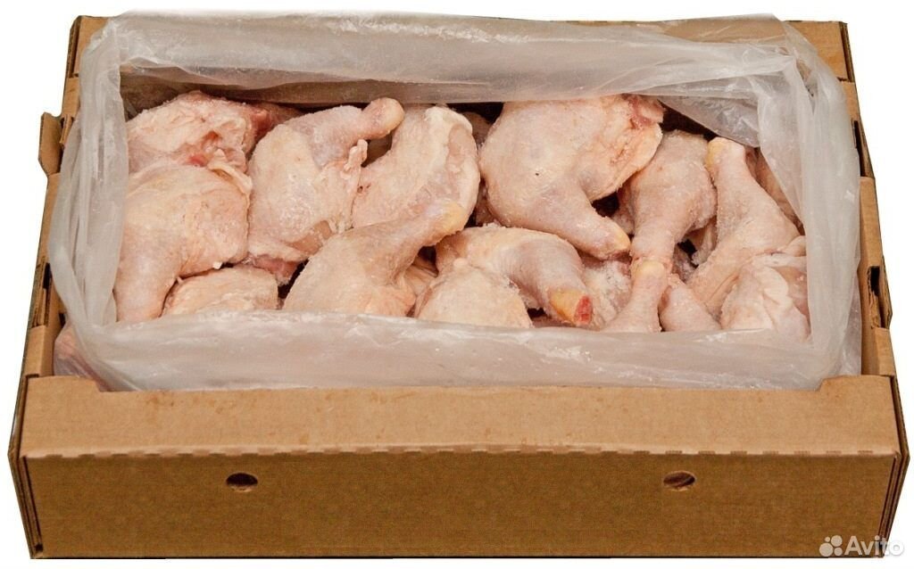 Купить курицу в спб недорого. Окорочка в коробке. Окорочка ящиками. Коробки для упаковки мяса птицы.