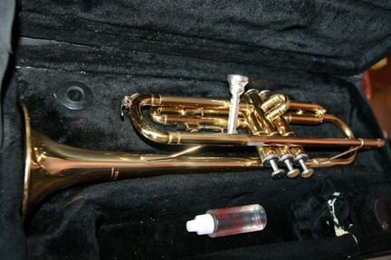 Труба Yamaha ytr1335
