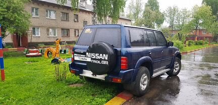 Nissan Patrol 3.0 AT, 2000, внедорожник