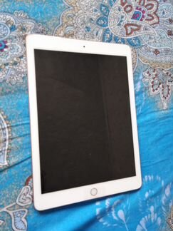 iPad 6th generation Wi-Fi 32 gb