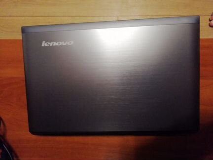 Ноутбук Lenovo v570c