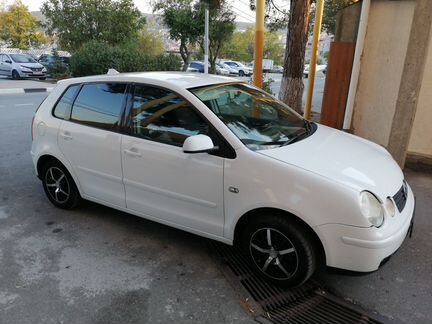 Volkswagen Polo 1.4 AT, 2003, хетчбэк