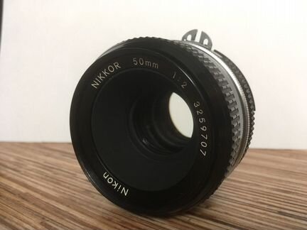 Nikon Nikkor MF 50mm f/2 Ai
