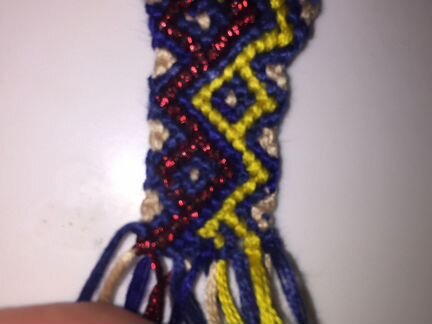 Плетение браслетов-фенечек на заказ
