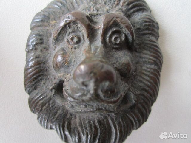 Голова льва