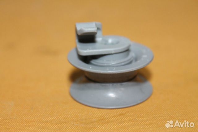 Ролик верхней корзины Bosch 00611666 бу. 5155