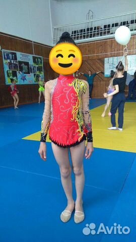 Костюм для художественной гимнастики (купальник)