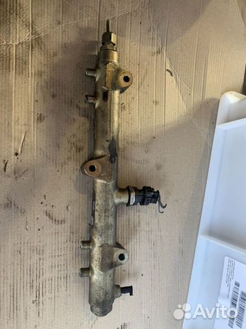 Топливная рампа рейка Jeep Cherokee