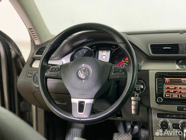 Volkswagen Passat `2012