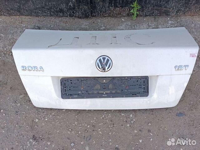 Крышка багажника Фольксваген Бора