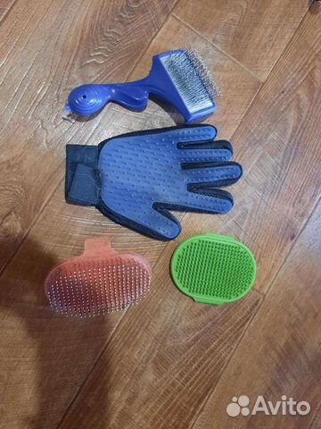 Продам расчёски. Цена за все