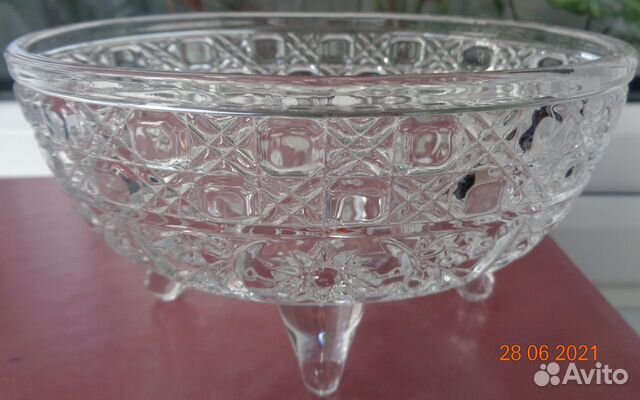 Вазочка, салатник и блюдо для пирожного