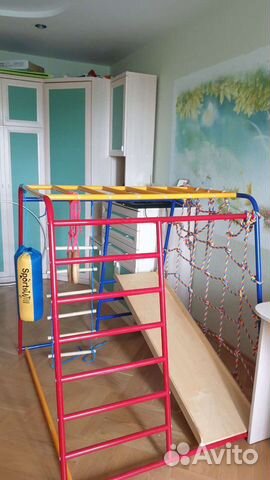 Детская шведская стенка