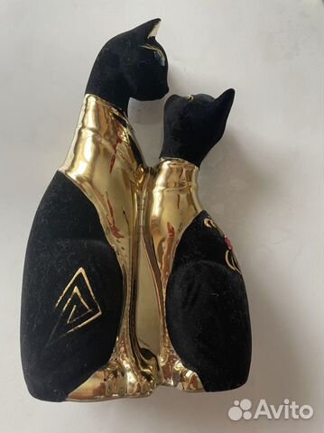 Статуэтка кошки