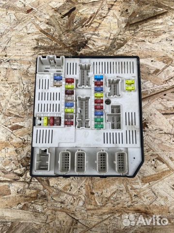 Блок предохранителей renault megane 3
