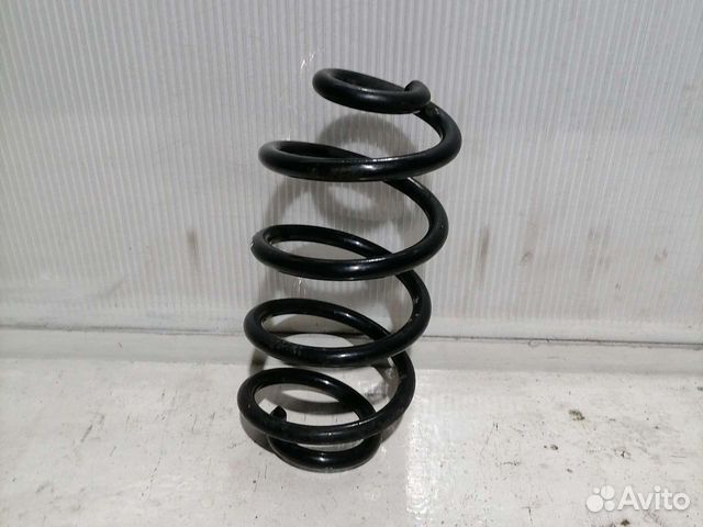 Пружина задняя Nissan Juke
