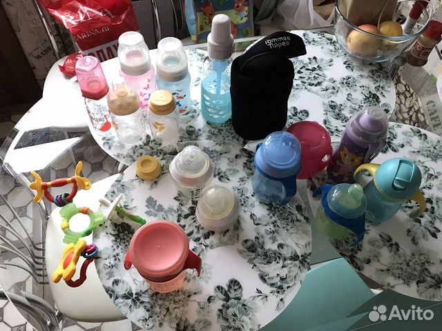 Бутылочки и поильники для малышей