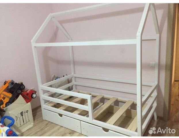 Детская кроватка - домик в рассрочку