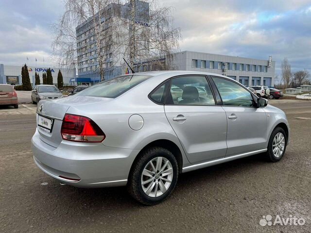 Volkswagen Polo 1.6 AT, 2015, 87 840 км