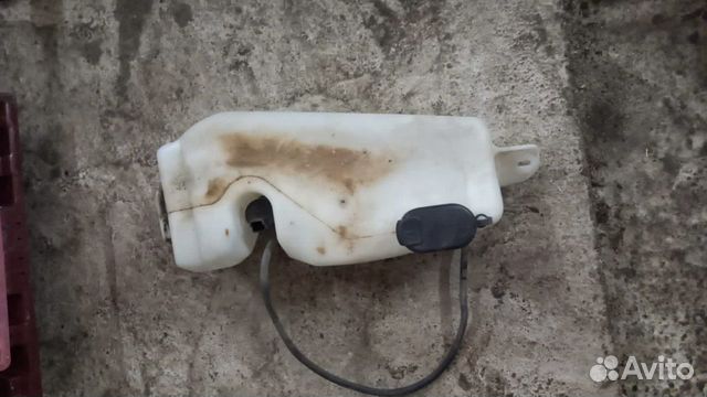 Бачок стеклоомывателя Renault Logan 1