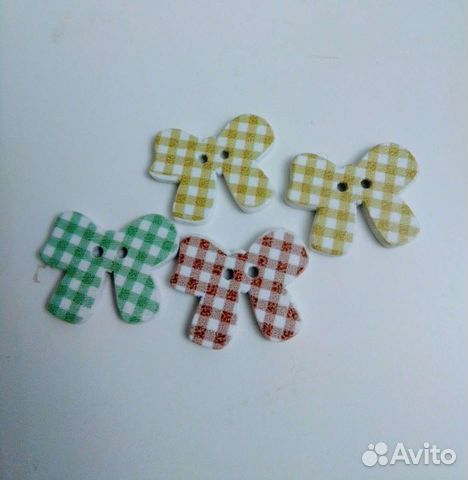 Деревянные пуговицы