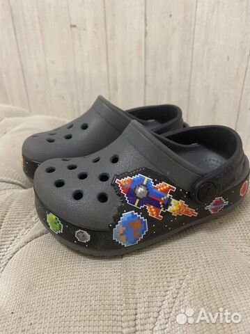 crocs 23