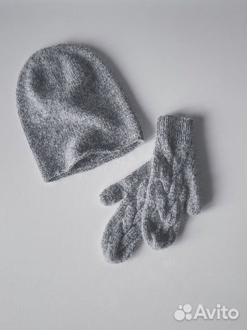 Комплект (шапка и варежки)