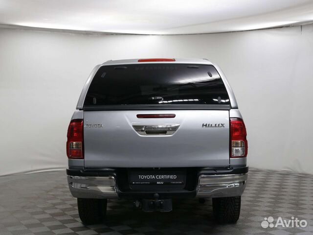 Toyota Hilux 2.8 AT, 2017, 73 171 км