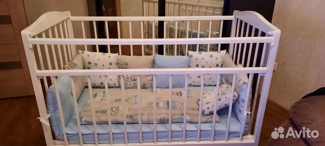 Детская кроватка