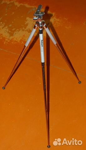 Фотоштатив винтажный