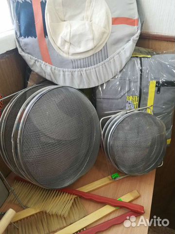 Пчеловодческий инвентарь