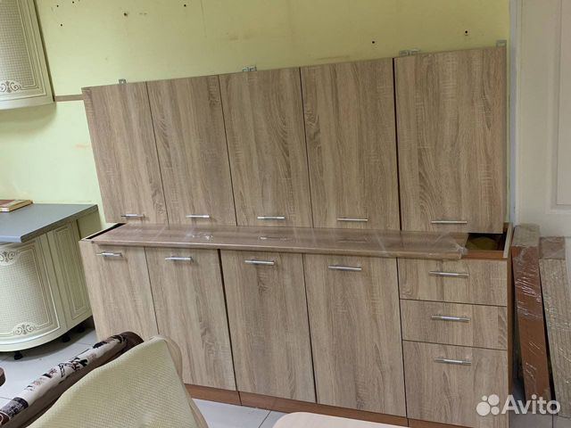 Кухонный гарнитур 2.0 + столешница