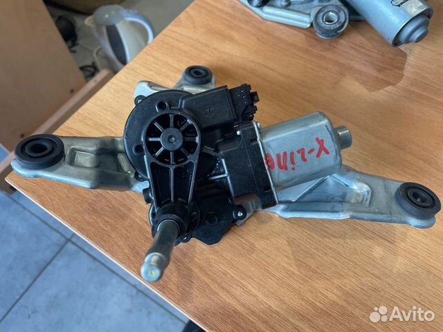 Моторчик заднего стеклоочистителя Kia Rio X-Line