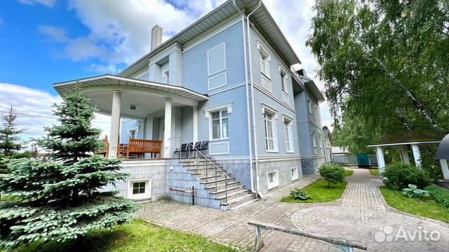 

10-к. и более дом, 800 м²