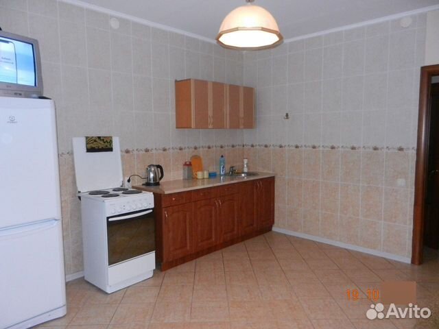 

2-к. квартира, 64 м², 3/9 эт.