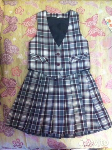 Комплект 122 см. Новый жилет с юбкой