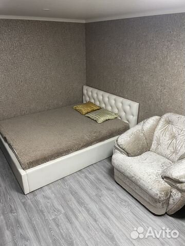 

1-к. квартира, 32 м², 3/5 эт.