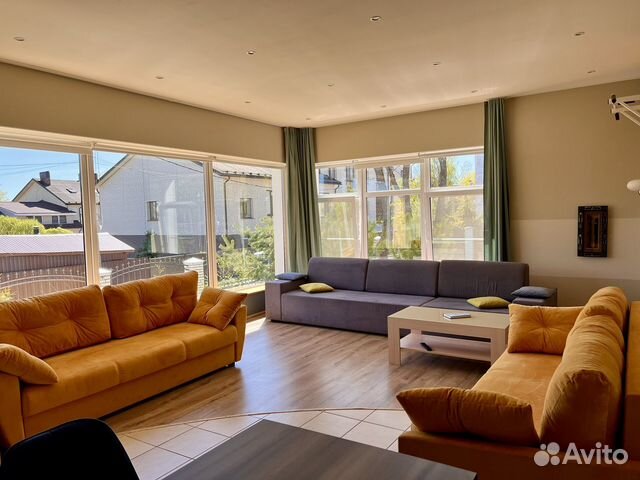 

1-к. квартира, 53 м², 3 кровати