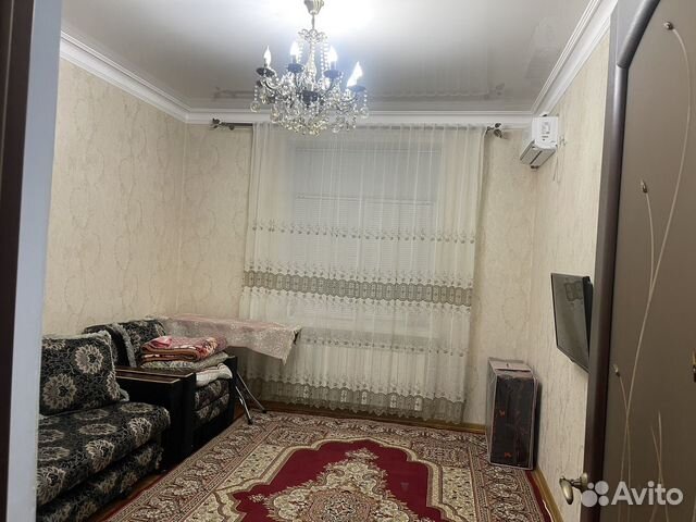 

1-к. квартира, 37 м², 1/4 эт.