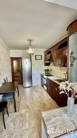 

1-к. квартира, 38 м², 1/9 эт.