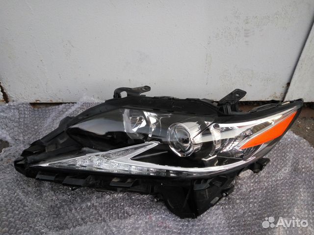 Фара левая лексус ES200 ES350 (15-17 год. )