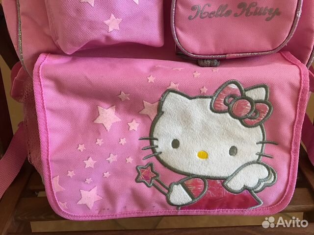 Красивый рюкзак Hello Kitty в отличном состоянии Красивый рюкзак Hello Kitty в отличном состоянии