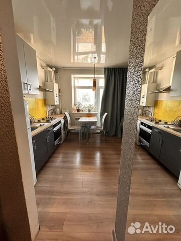 

1-к. квартира, 40 м², 1/3 эт.