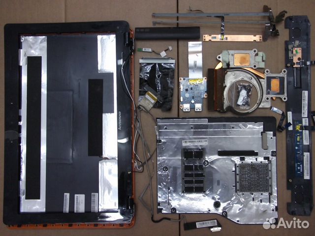 Lenovo IdeaPad Y570 по запчастям