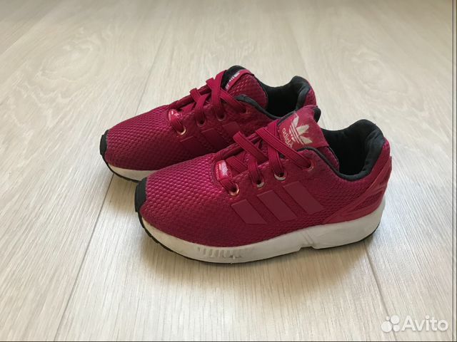Кроссовки adidas 26р