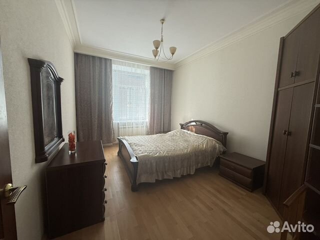 

3-к. квартира, 100 м², 4 кровати
