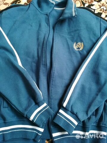 Спортивный костюм