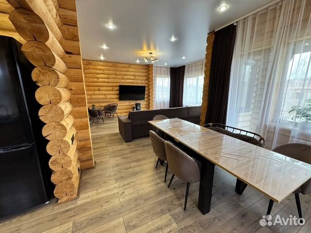 

4-к. дом, 210 м²